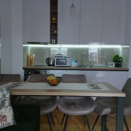 Jasmina 즐라티보