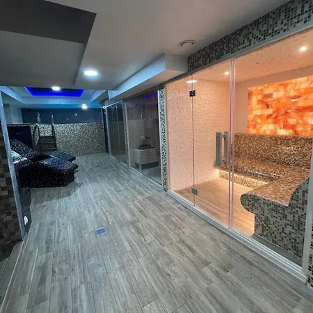 Jasmina 즐라티보